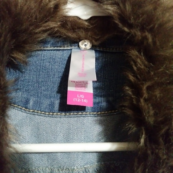 Jacket - Picture 3 of 3